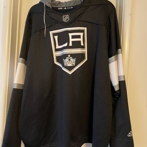 Los Angeles Kings hoodie. Black. XXL. Adidas. Like new condition. Never worn.